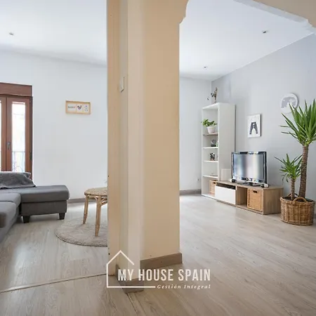 Myhousespain - Renovado En Edificio Clasico Gijón