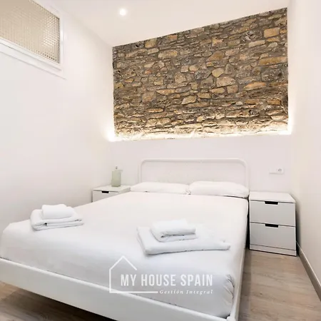 Myhousespain - Renovado En Edificio Clasico *